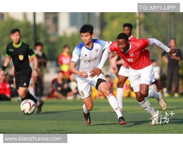 广州恒大与水源的激烈对决展现足球魅力与团队精神的巅峰较量